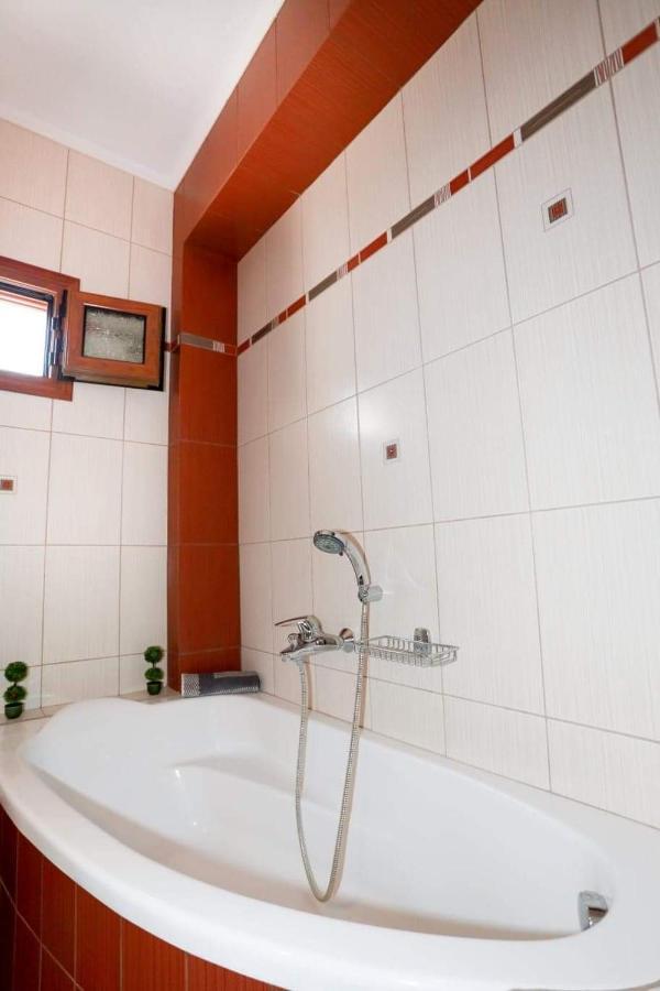 Nikiti View Apartment Dış mekan fotoğraf